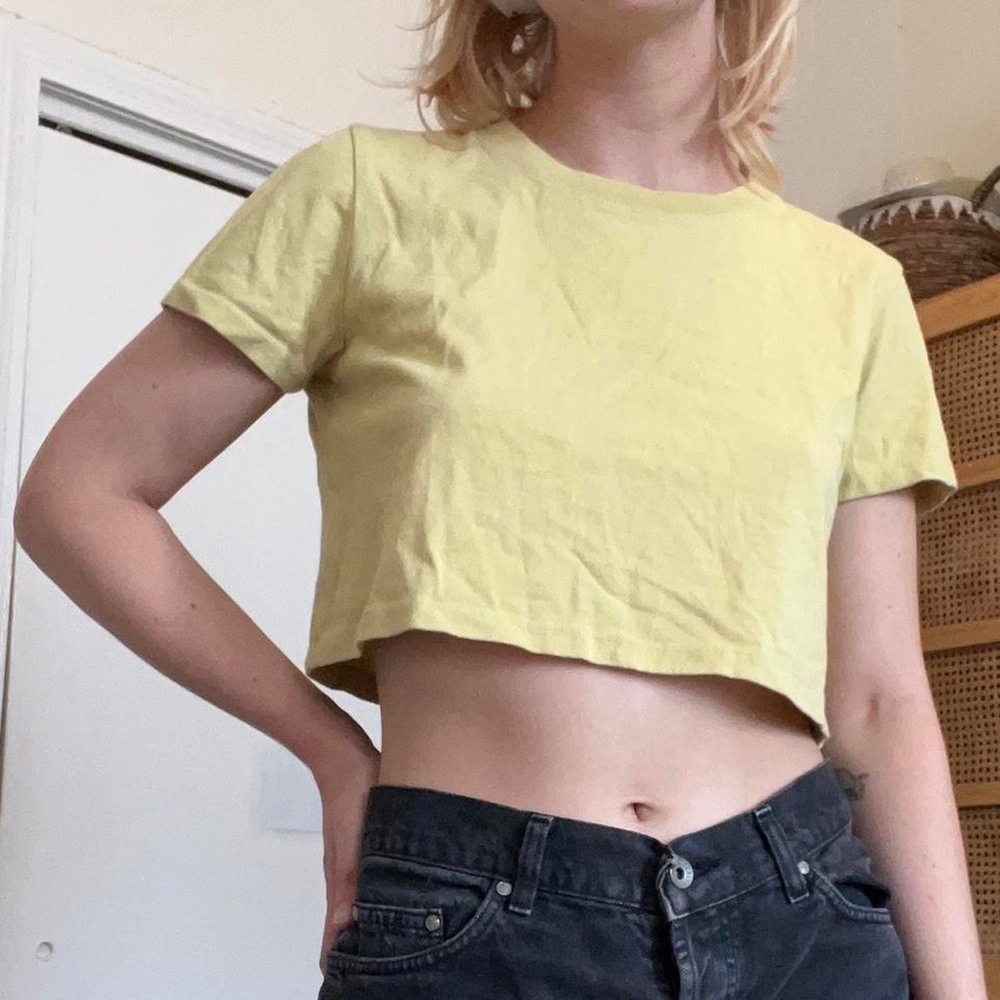 Urban Outfitters Yellow Crop T-Shirt Short Sleeve